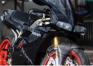 mono motorcycles & vehicle security completes the Ducati 916 Senna 3 (SN 197)