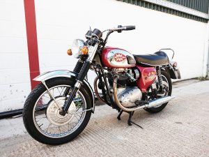 The second BSA, the Lightning (I hear a Queen song coming on)  has running issues.