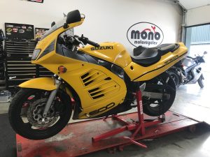 The Suzuki RF600R joined us after she had recently failed her MOT. We are more than happy to assist customers to ensure their motorcycles are safe & road worthy. 