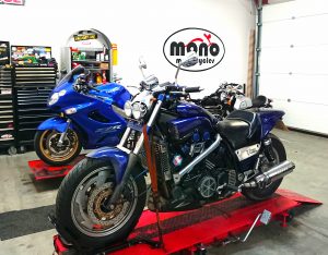 This week our workshop has had a decidedly blue hue to it, as it has been dominated by the crisp ultramarine of a Kawasaki ZZR1200 & the deep velvety blue of the Yamaha VMAX.