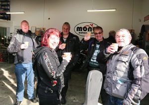 Many familiar faces, friends & supporters of mono motorcycles came & shared the morning with us. Such kind words of praise & encouragement were abound throughout the morning, which Daniel & Katy were truly humbled by.
