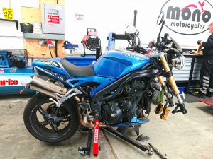 The third bike in the mono motorcycles workshop on Monday, was the aqua blue Triumph Speed Triple.
