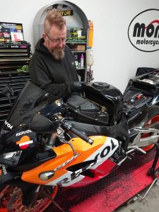 The Fireblade's owner, one of our regular customers, wanted to ensure that despite the service book having been previously stamped regularly, that the Fireblade was in tip top road condition.