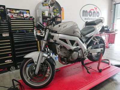 A Silver SV650 joined us for valve clearance checks