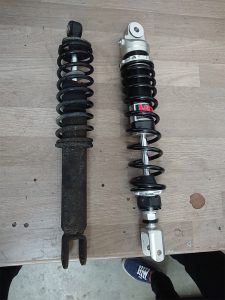Jason was working on our regular customers BMW C1. Both shock absorbers on the C1 had been leaking & were in dire need of replacement.